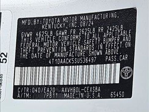 Used 2025 Toyota Camry SE FWD image 20