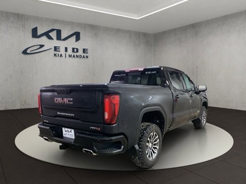 Used 2021 GMC Sierra 1500 AT4 w/ AT4 Preferred Package image 7