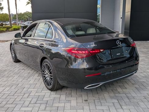 Used 2025 Mercedes-Benz C 300 4MATIC Sedan image 7