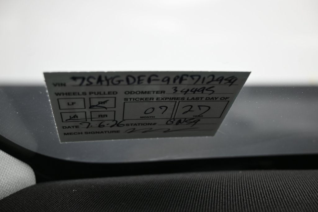 Used 2023 Tesla Model Y Performance AWD/4WD image 12