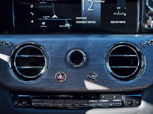 Used 2025 Rolls-Royce Ghost image 74