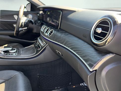Used 2019 Mercedes-Benz E 53 AMG 4MATIC Sedan image 28