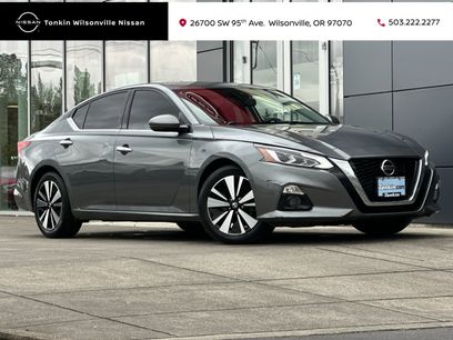 Used 2019 Nissan Altima 2.5 SV