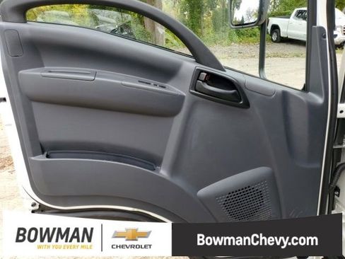 New 2024 Chevrolet Low Cab Forward image 8