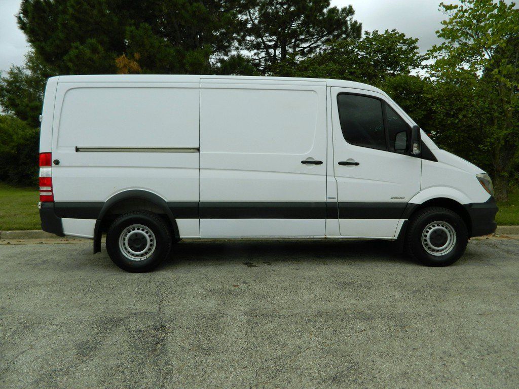 Used 2014 Mercedes-Benz Sprinter 2500 image 5