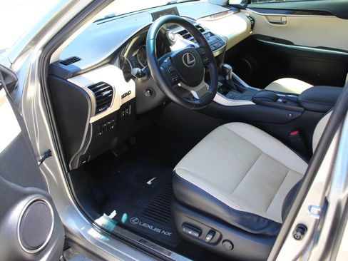 Used 2015 Lexus NX 200t FWD w/ Luxury Package image 11