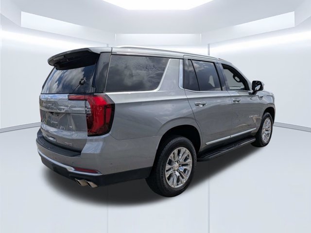 Used 2026 GMC Yukon Denali AWD/4WD image 4