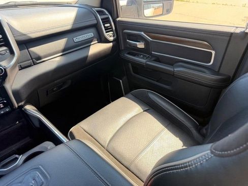 Used 2023 RAM 2500 Laramie AWD/4WD image 19