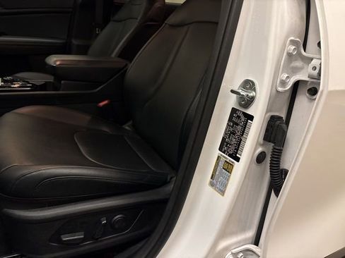 Certified 2023 Kia Sportage EX image 10