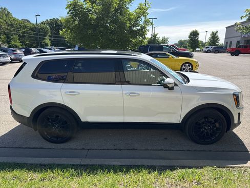Used 2022 Kia Telluride SX AWD/4WD image 4
