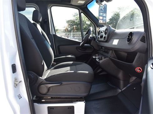 New 2023 Mercedes-Benz Sprinter 2500 image 11