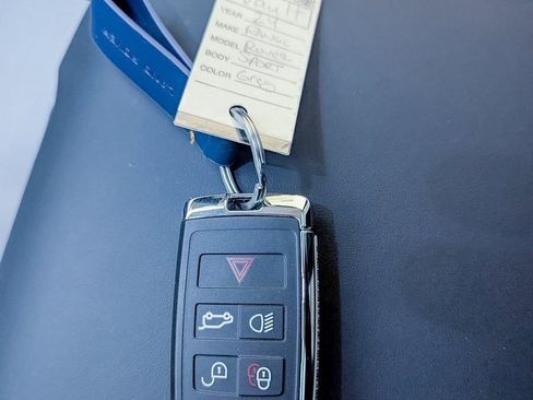 Used 2024 Land Rover Range Rover Sport Dynamic SE image 46
