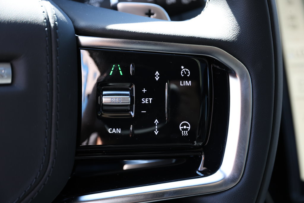 New 2027 Land Rover Range Rover Sport SE AWD/4WD image 19