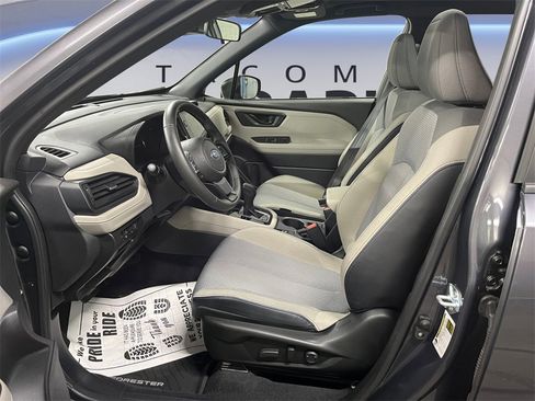 Certified 2025 Subaru Forester Premium image 10