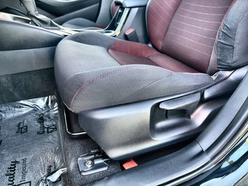 Used 2024 Toyota Corolla SE FWD image 12