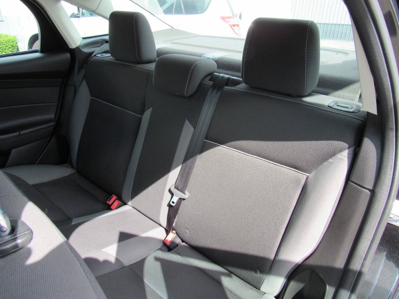 Used 2014 Ford Focus S FWD image 32