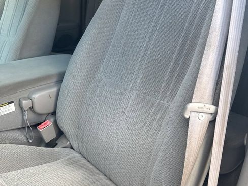 Used 2001 Toyota Tundra SR5 image 5