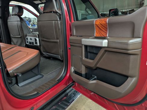 Used 2022 Ford F350 King Ranch w/ Chrome Package image 8