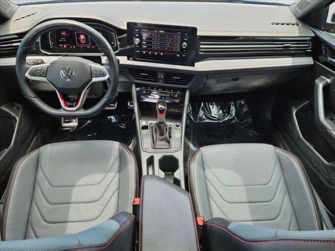 Used 2026 Volkswagen Jetta GLI Autobahn FWD image 16