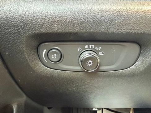 Used 2023 Chevrolet Traverse RS w/ LPO, Floor Liner Package AWD/4WD image 30