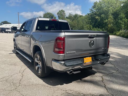 Used 2021 RAM 1500 Laramie AWD/4WD image 7