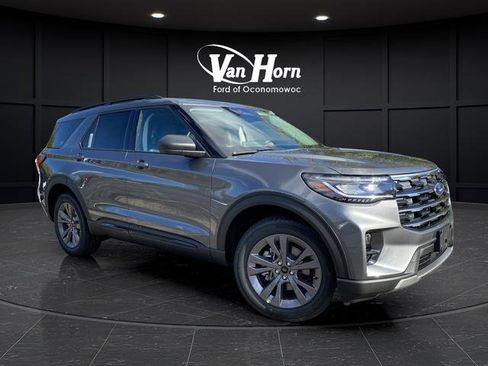 New 2026 Ford Explorer Active w/ Active Comfort Package image 1