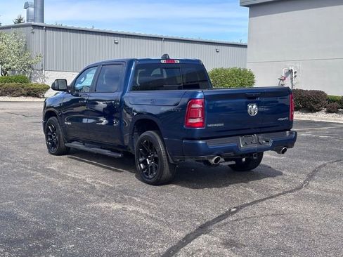 Used 2023 RAM 1500 Laramie AWD/4WD image 3