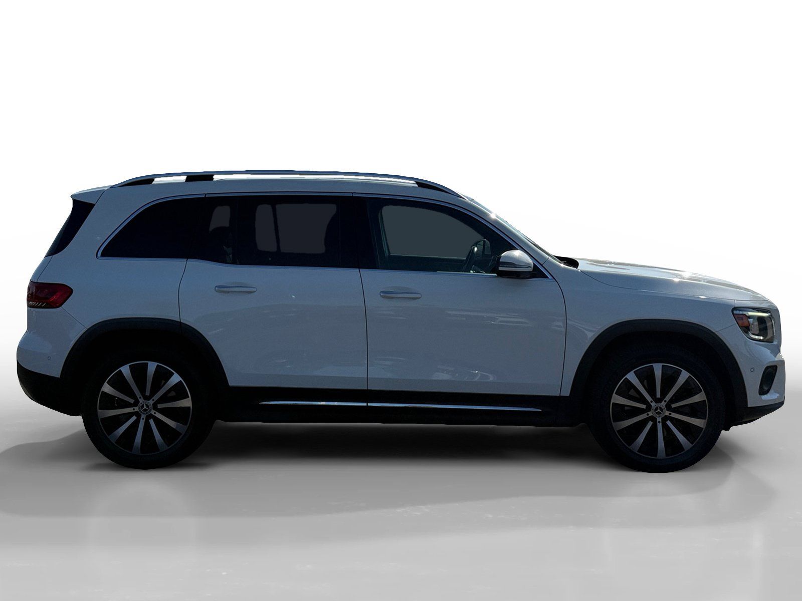 Used 2022 Mercedes-Benz GLB 250 4MATIC image 6