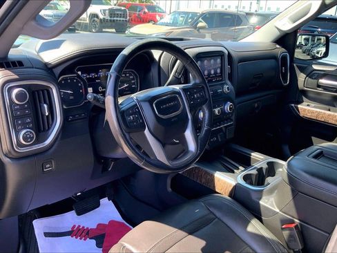 Used 2019 GMC Sierra 1500 Denali w/ Denali Ultimate Package AWD/4WD image 13