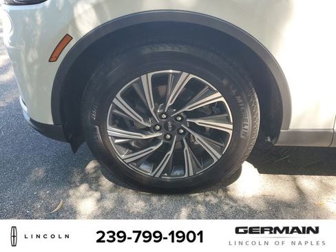 New 2025 Lincoln Aviator 2WD w/ Equipment Group 101A image 12
