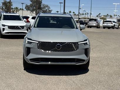 New 2025 Volvo XC90 B6 Plus w/ Protection Package Premier