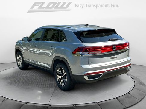 New 2026 Volkswagen Atlas Cross Sport SE image 5