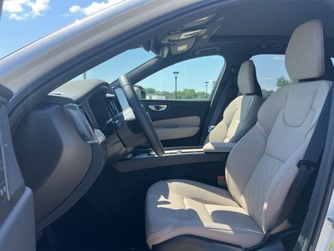 New 2026 Volvo XC60 B5 Plus w/ Climate Package image 14
