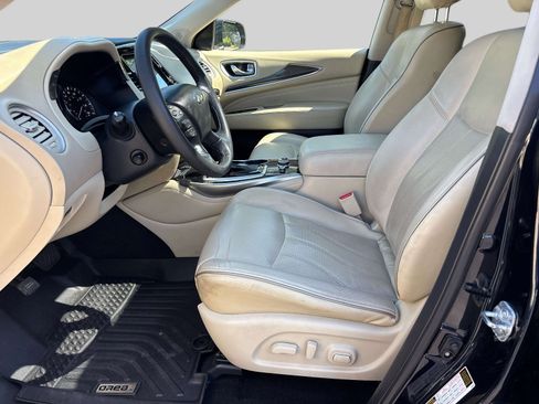 Used 2019 INFINITI QX60 Luxe w/ Essential Package AWD/4WD image 7