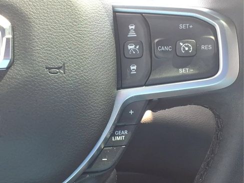 Used 2025 RAM 1500 Big Horn AWD/4WD image 26