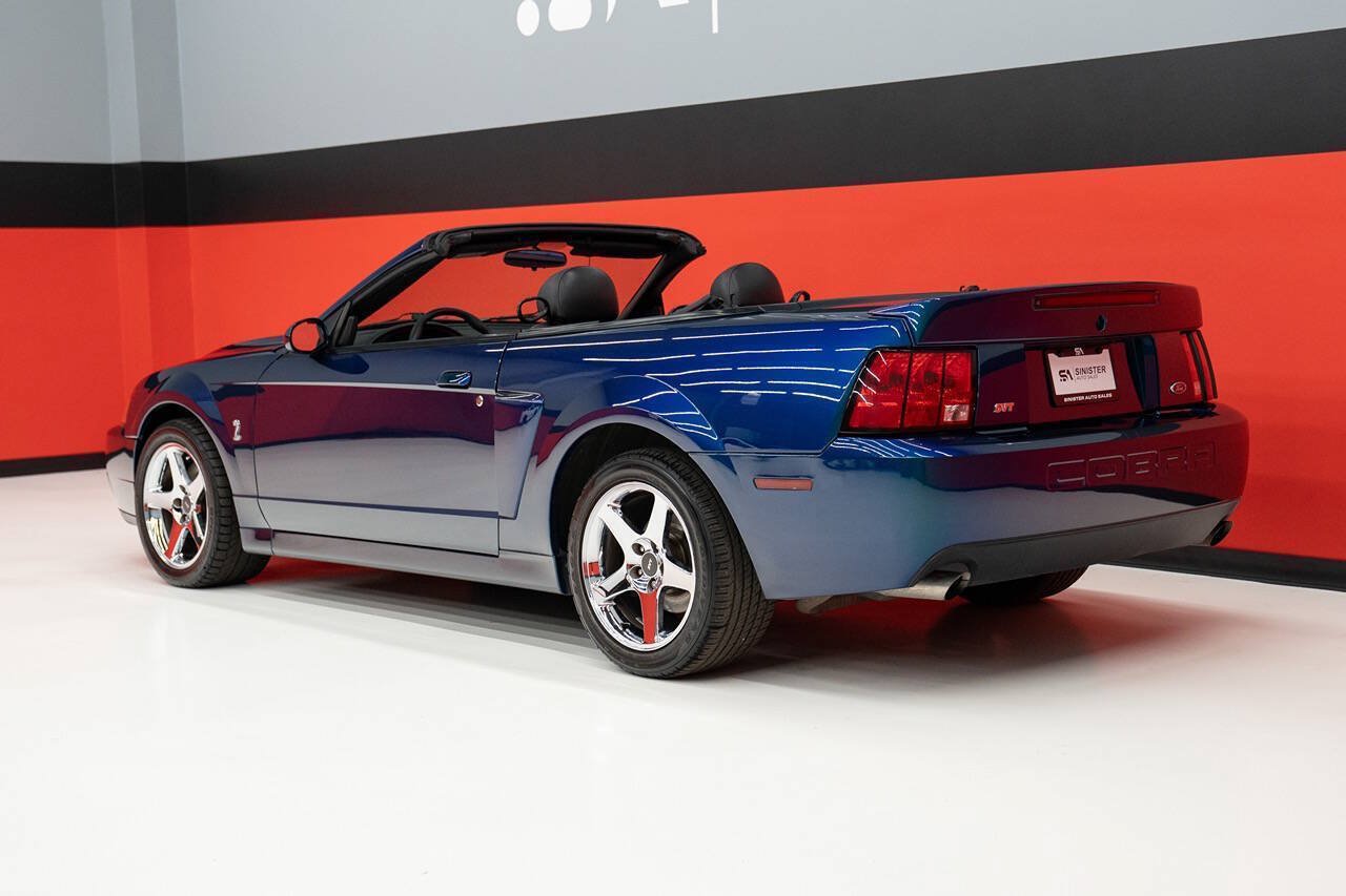 Used 2004 Ford Mustang Cobra RWD image 25