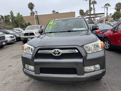 Used 2010 Toyota 4Runner SR5 RWD image 3
