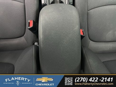 Used 2020 Toyota Corolla LE image 32