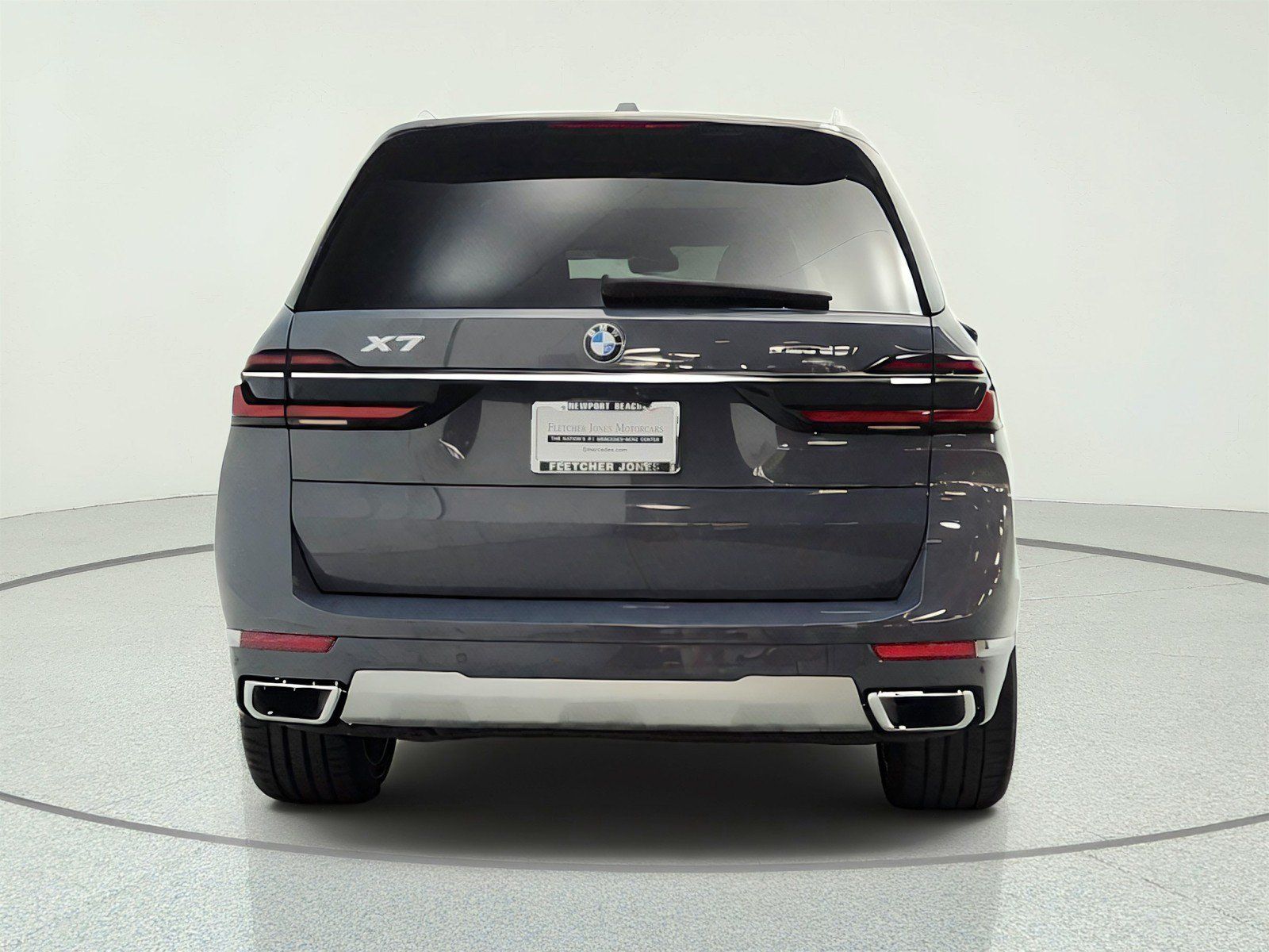 Used 2024 BMW X7 xDrive40i w/ Premium Package AWD/4WD image 6