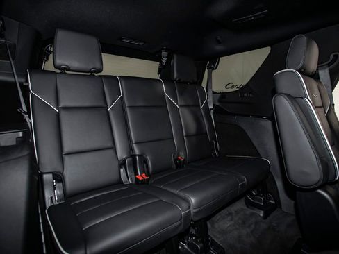 Used 2025 Cadillac Escalade Sport w/ LPO, ONYX Package AWD/4WD image 22