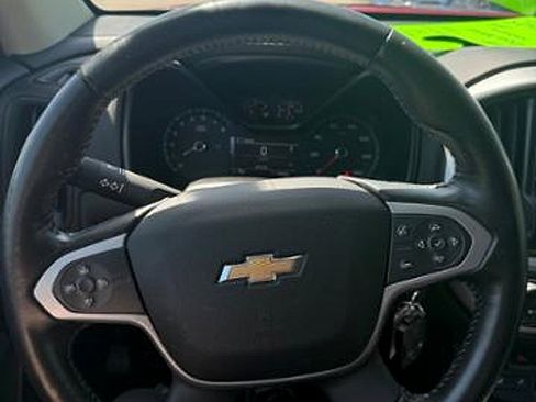 Used 2017 Chevrolet Colorado LT w/ Luxury Package, Chrome AWD/4WD image 7