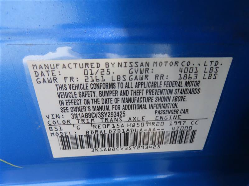 Used 2025 Nissan Sentra SV FWD image 35