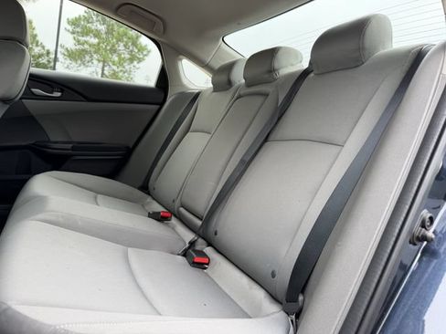 Used 2021 Honda Civic EX image 4