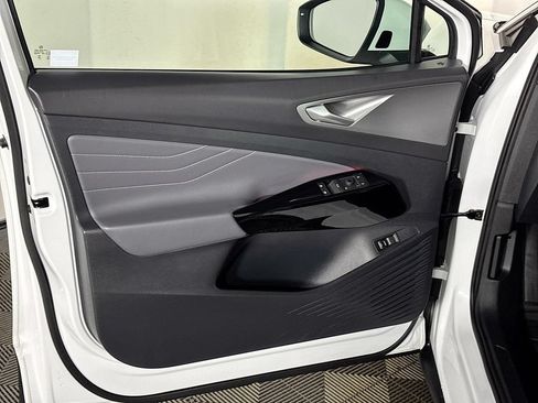 Certified 2023 Volkswagen ID.4 Pro S Plus AWD/4WD image 11