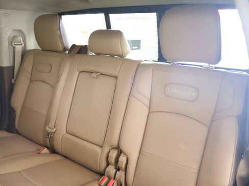 Used 2019 RAM 2500 Limited AWD/4WD image 51