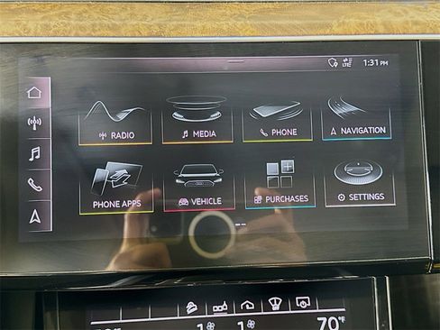 Used 2019 Audi e-tron Prestige w/ Prestige Package image 37