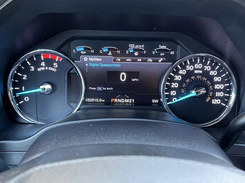 Used 2019 Ford F350 Platinum w/ Platinum Ultimate Package image 30