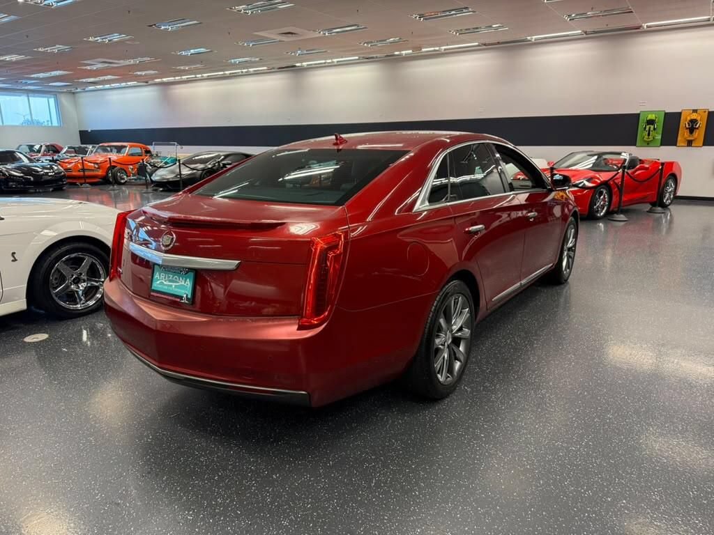 Used 2013 Cadillac XTS FWD image 4