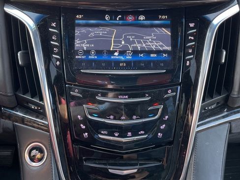 Used 2015 Cadillac Escalade ESV Platinum image 9