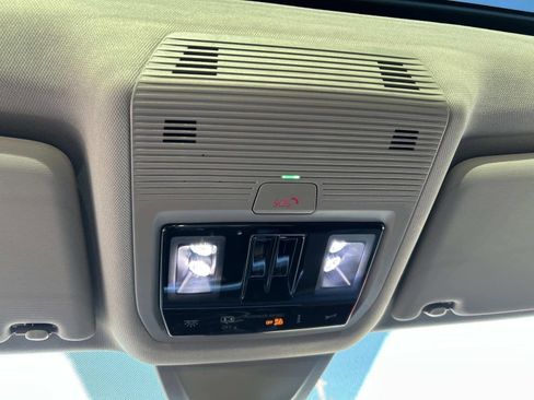 New 2026 Volkswagen Atlas SE FWD image 28